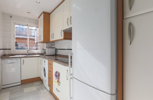 San Lorenzo House | Central Apartment with Parking