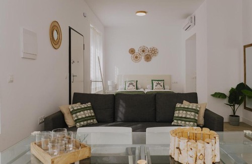 El Molinillo Apartment | Central Comfort Apartment Duque AC