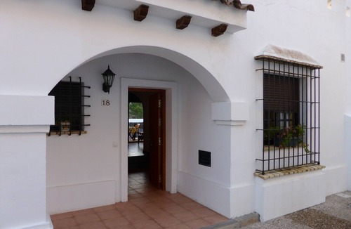 Conil de la Frontera City Center House | CENTRAL TWO-FLOOR HOUSE IN CONIL 250 METERS FROM THE BEACH