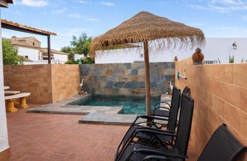 Conil de la Frontera Ski Chalet | Chalet 2 dormitorios con piscina privada