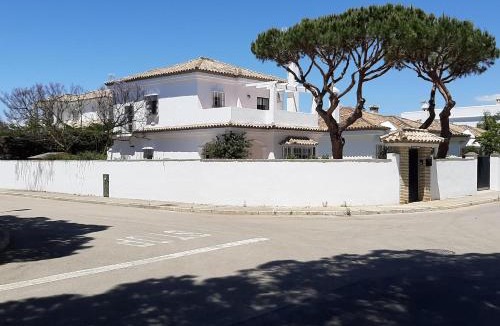 Poblado de Sancti Petri House | Chalet con piscina a 300 m del mar