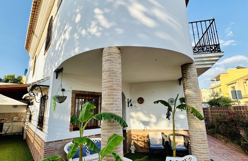 Almayate Bajo Ski Chalet | Chalet Ideal Para Familias, a 900m de la Playa !