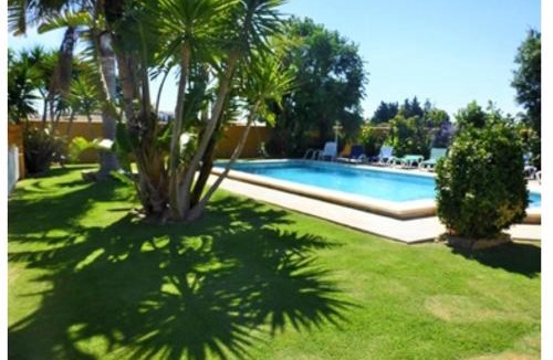 Conil de la Frontera House | Chalet la Huerta con piscina y wifi no grupos