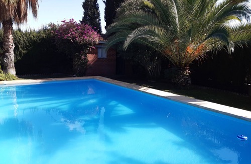 Utrera House | Chalet near Sevilla, 8 persons, garden 1200m2, private pool, WIFI