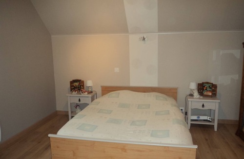 Caumont l'Evente House | Chambre à Louer 2 Personnes Avec Salle D'eau et WC Privatifs