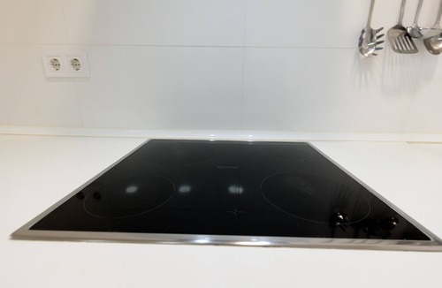 Cotos Apartment | Charmartin 4 Towers: 2 bedrooms ideal for families and business travellers