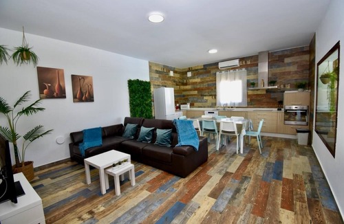 Chiclana de la Frontera Villa | Charming Casa El Descansito, for a vacation of disconnection