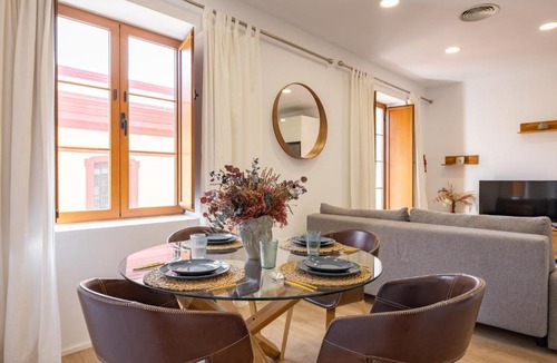 San Bernardo Apartment | Charming 1 Bedroom Apartment at Jardines de Murillo -Sevilla City Center- By OCityzen
