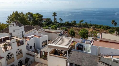 Maro Apartment | Charming 2BR Getaway in Maro- Newly renovated
