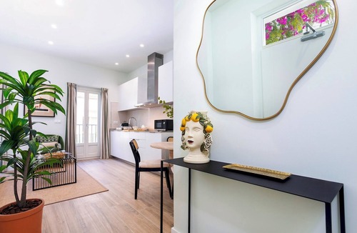 Old Town Apartment | Charming apartment in Cádiz city centre. Patrocinio VII