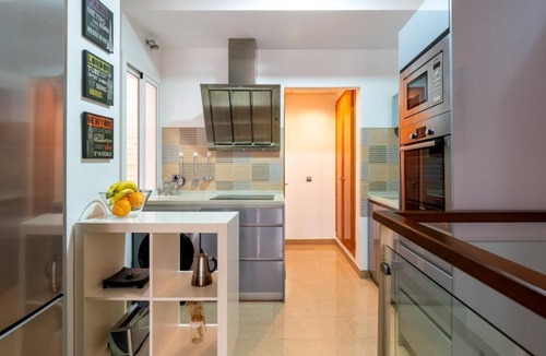 El Arenal Apartment | Charming Apartment in El Arenal, Sevilla's Heart