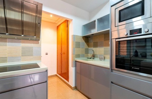 El Arenal Apartment | Charming Apartment in El Arenal, Sevilla's Heart