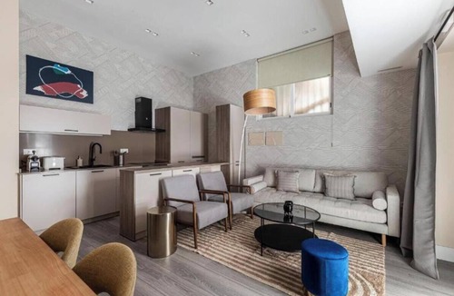 Moncloa - Arguelles Apartment | Charming Apartment Near Plaza Mayor & Puerta del Sol