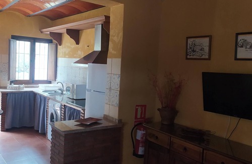 Algarinejo House | Charming Farmhouse Retreat