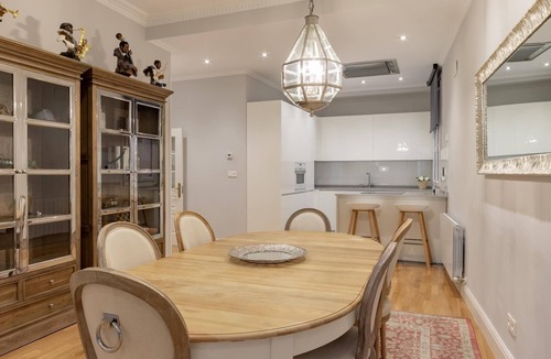 San Francisco Apartment | Charming flat in Casco Viejo with parking