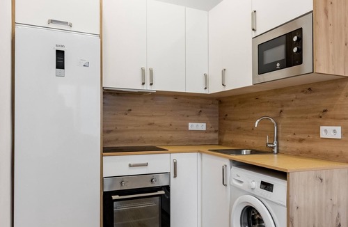 San Pascual Apartment | Charming Madrid Ciudad lineal - Cozy studio with AC
