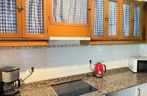 Barcenaciones House | Charming Rural Retreat with Garden — Countryside & near the Coast for up to 6