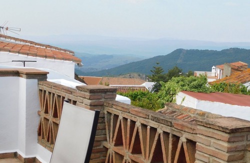 Gaucin House | Charming Townhouse with indoor pool