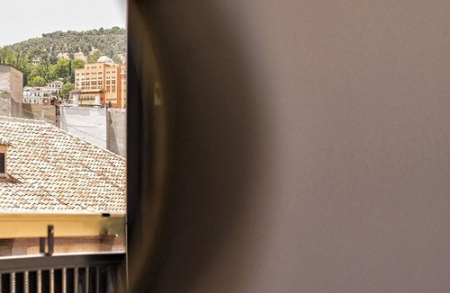 Granada City Center Apartment | ChezmoiHomes Luxury Alhambra Penthouse Collection Comares
