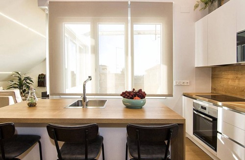 Central District Apartment | ChezmoiHomes Premium Loft Private Terrace