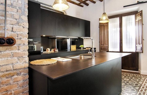 Centro - Sagrario Apartment | ChezmoiHomes Santa Paula