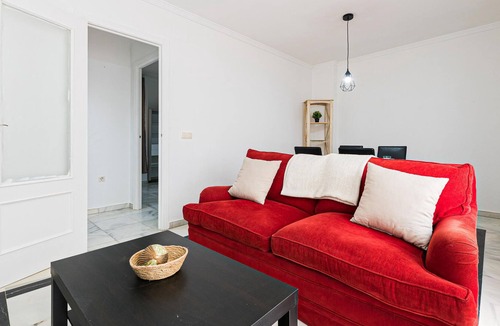 San Fernando Apartment | Chic city apartment in San Fernando near Cadiz.