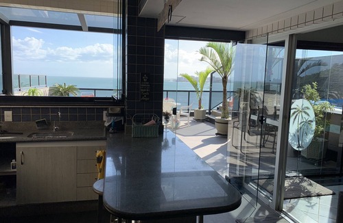 Praia do Morro Apartment | COBERTURA DUPLEX DE FRENTE PARA A PRAIA DO MORRO 13 PESSOAS