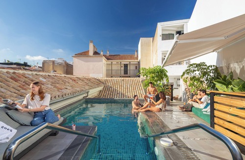 Malaga Historic Centre Hostel | Coeo Hostel Hernan Ruiz