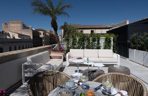 Distrito Centro Apartment | Coliseum Boutique Apartments