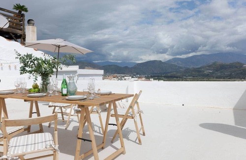 Salobrena House | Comeback La Boheme