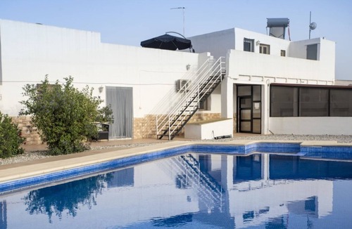 Puerto Lumbreras Apartment | Comfortable apartment in Murcia with garden