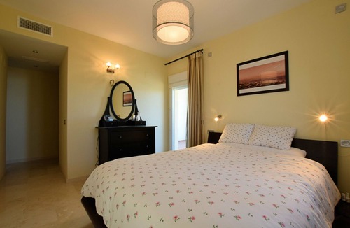 Puerto de la Duquesa Apartment | Comfortable apartment with sea views near Estepona, within walking distance from the sea