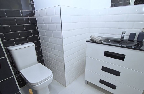 Cuatro Caminos Apartment | Comfortable flat in the Cuatro Caminos area