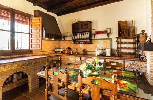 Melegis Cottage | Complex of 2 houses with swimming pool,