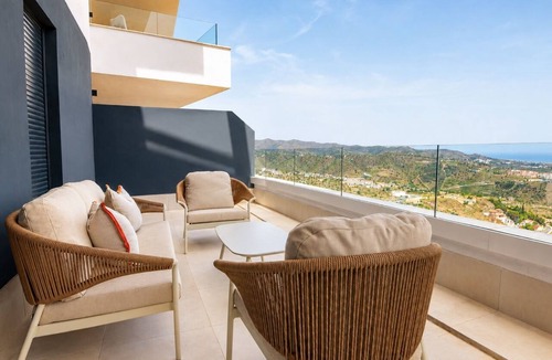 Rincon de la Victoria Apartment | Contemporary Coastal Apartment with Three Bedrooms, Shared Pool & Gym