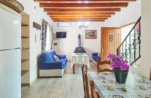 Prado del Rey Villa | Cortijo Barrera El Bosque by Ruralidays