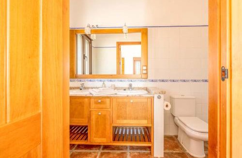 Pizarra House | Cortijo Cantares by Rosas Cantares