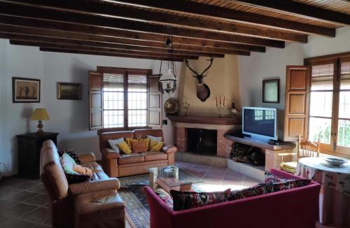 Villanueva del Rosario Villa | Cortijo El Arrejadero
