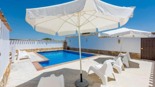 Las Lagunillas House | Cortijo El Llano Priego de Córdoba by Ruralidays