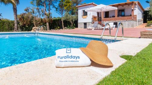 Periana House | Cortijo El Púlpito Periana by Ruralidays