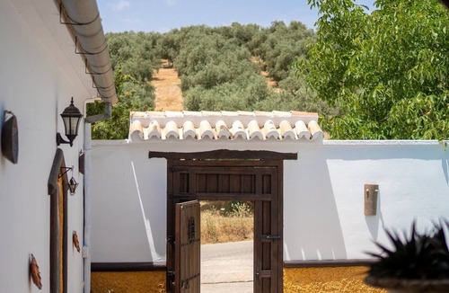 Villanueva de Algaidas Villa | Cortijo El Prado Villanueva de Algaidas by Ruralidays