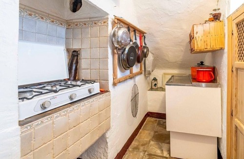 Archidona House | Cortijo La Nobleza: Holiday Home with Private Pool, Wi-Fi, and Mountain Views