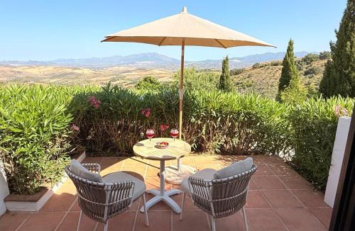 Casarabonela Bed & Breakfast | Cortijo la Pura Boutique B&B