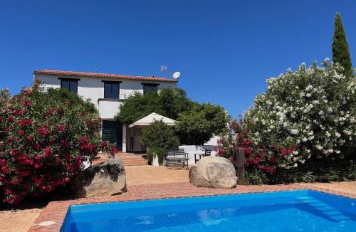 Santa Olalla del Cala House | Cortijo Majada de las Vacas
