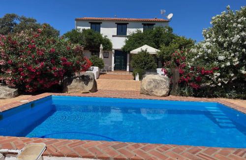 Santa Olalla del Cala House | Cortijo Majada de las Vacas