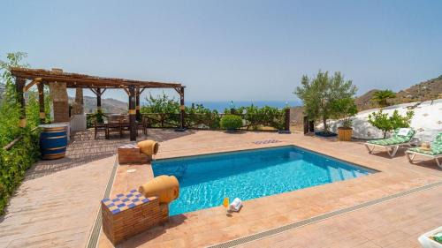 Arenas House | Cortijo Miraflores Arenas by Ruralidays