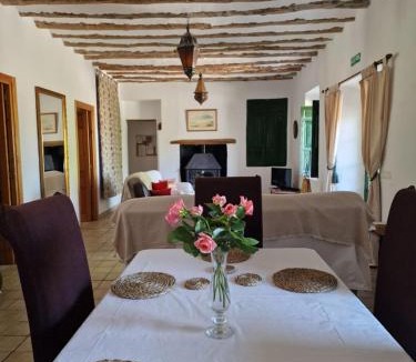 Venta Micena House | Cortijo Romero
