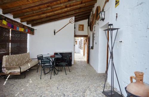 Castillo de Locubin Apartment | Cortijo Rural Majolero 1