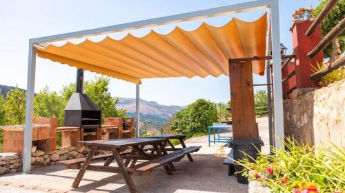 Montejaque House | Cortijo Rural Fuente Marchal Montejaque by Ruralidays