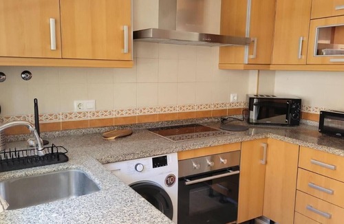 Poblado de Sancti Petri Apartment | Costa El Castillo La Barrosa Apartment with Shared Pool, Wi-Fi & Air Conditioning